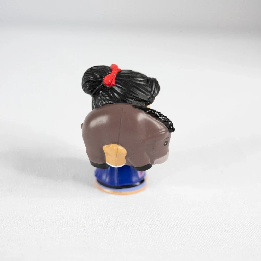 Fisher-Price Little People Disney Encanto Luisa Madrigal Figure Blue Excellent